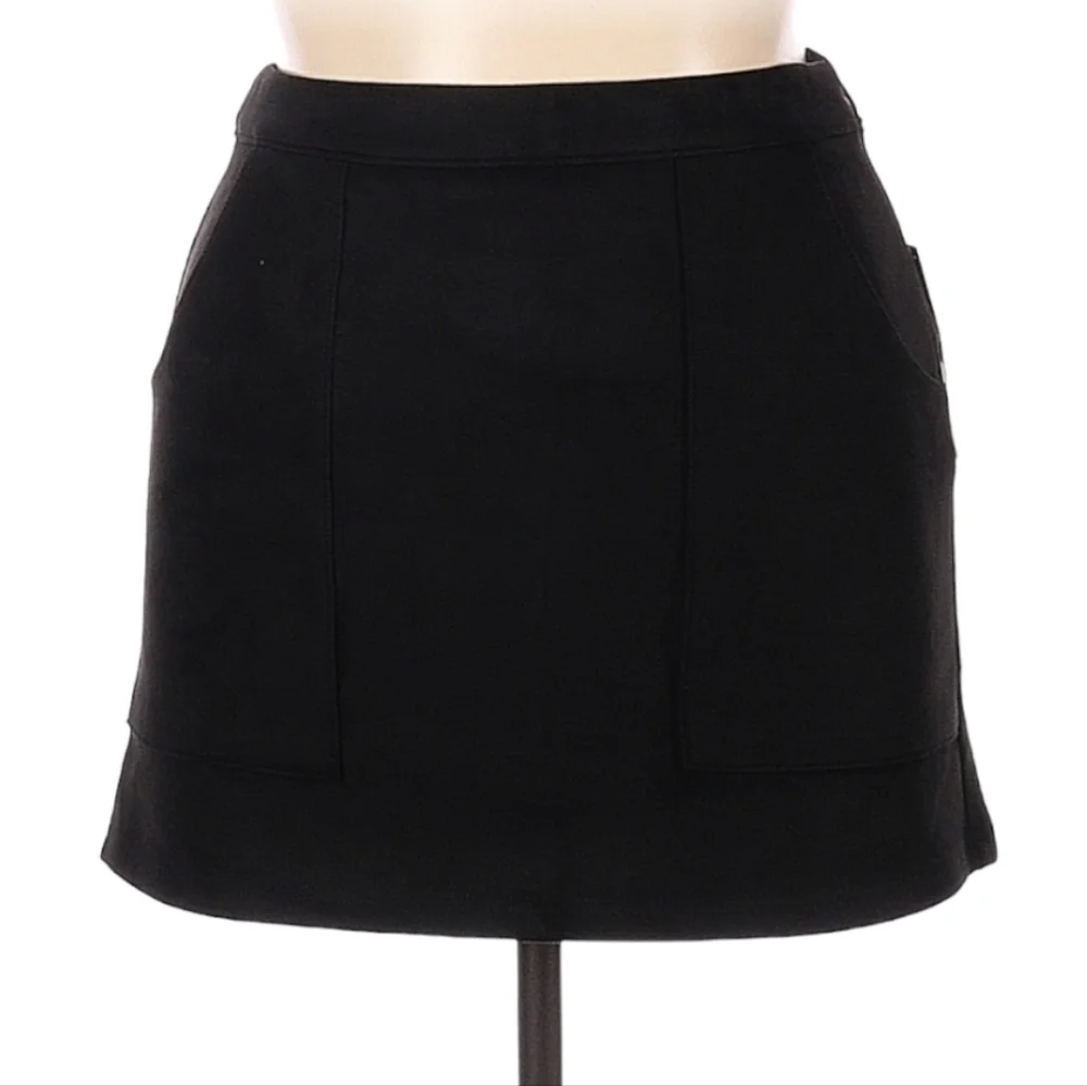 NWT Lulu's Black Faux Suede‎ Mini Skirt Size XL